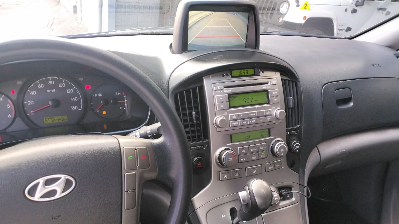 Hyundai Grand Starex - Image 7