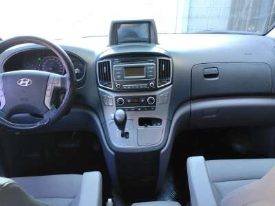 Hyundai Grand Starex - Image 6