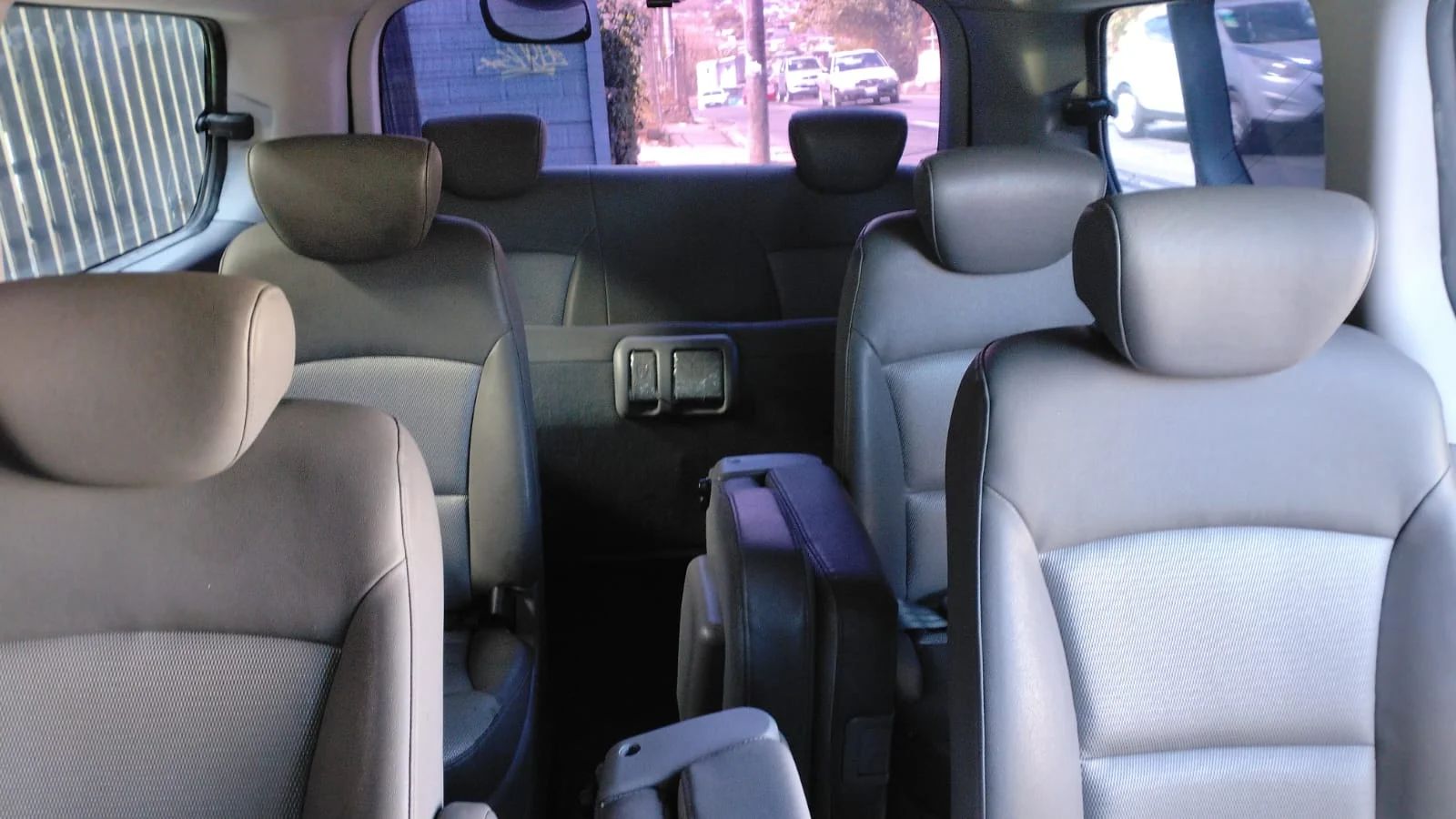 Hyundai Grand Starex - Image 7