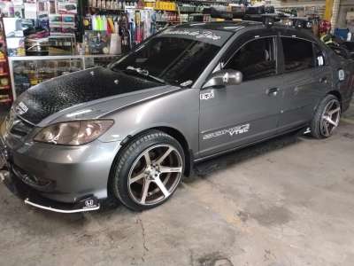 Honda Civic - Image 2