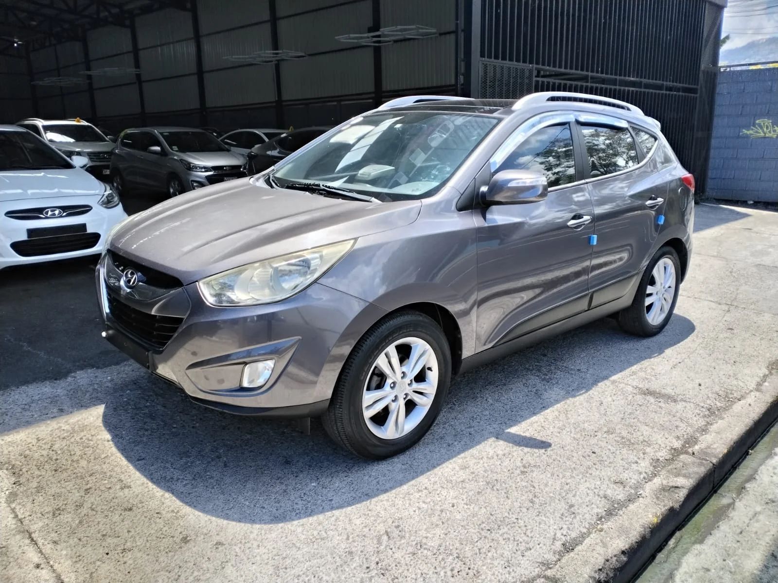 Hyundai Tucson - Image 2