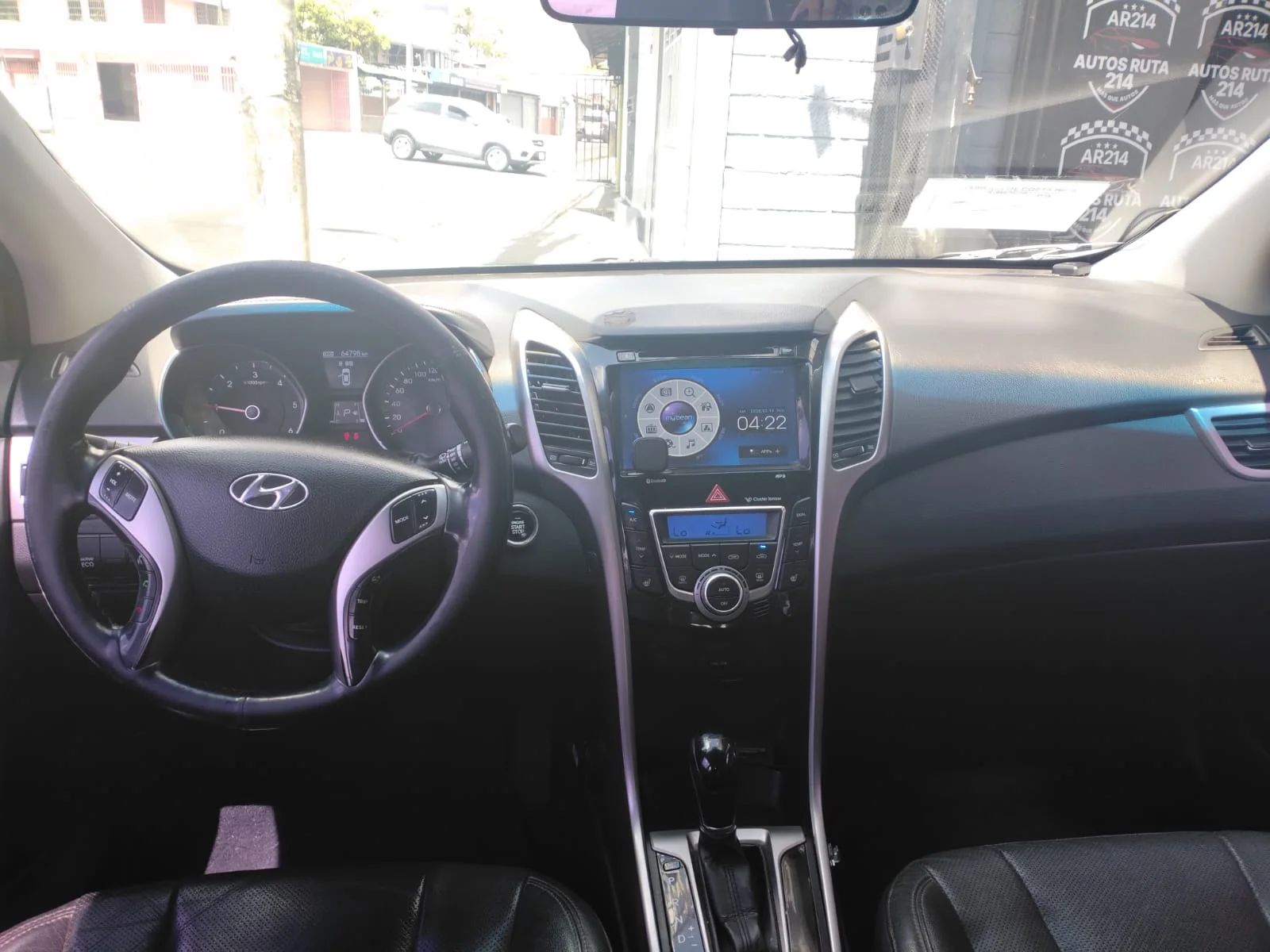Hyundai i30 - Image 6