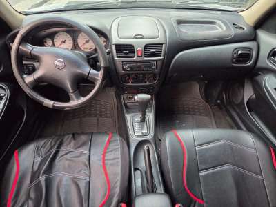 Nissan Almera - Image 5