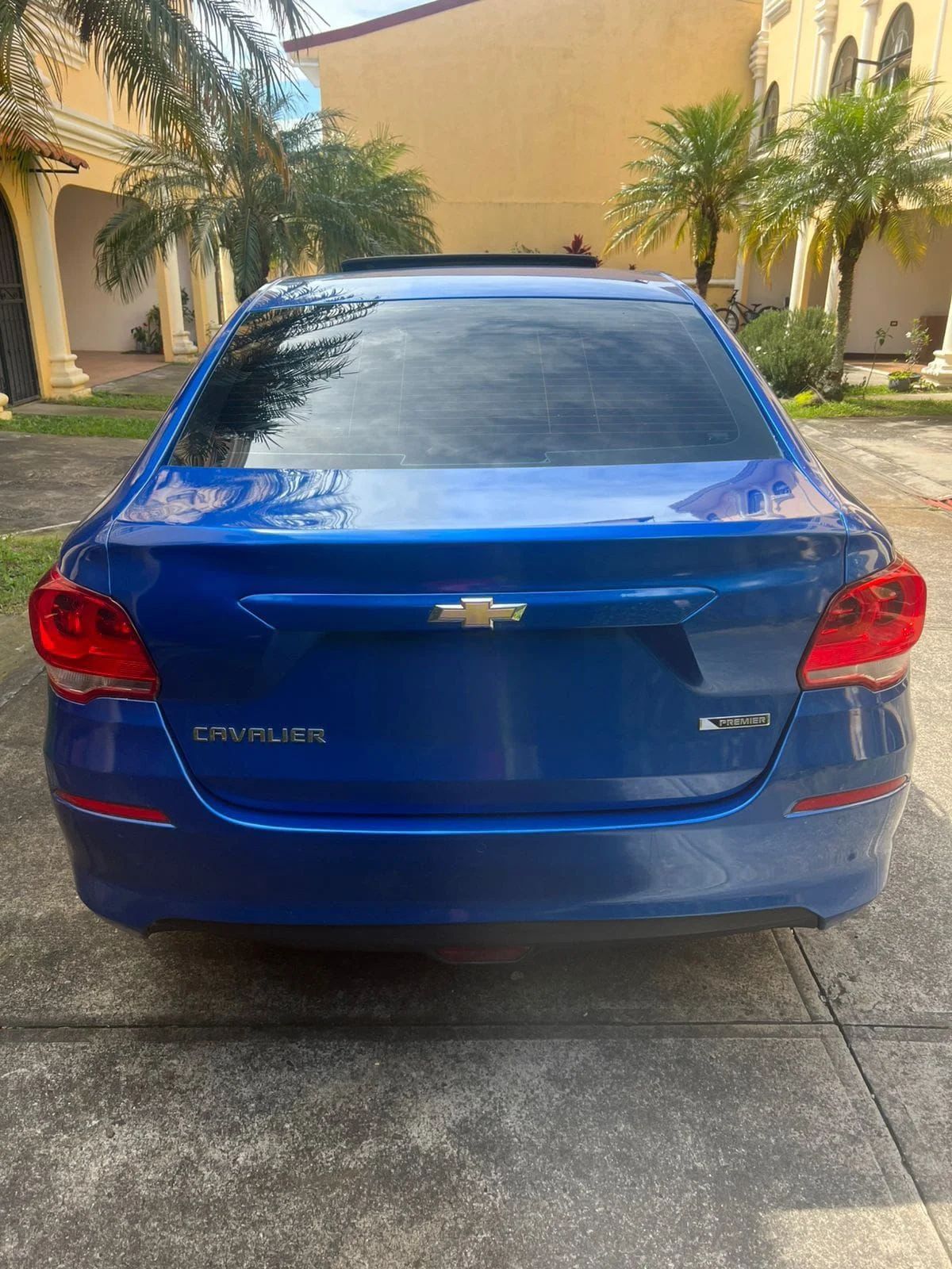 Chevrolet Cavalier - Image 5