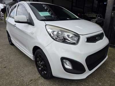 Kia Morning - Image 1