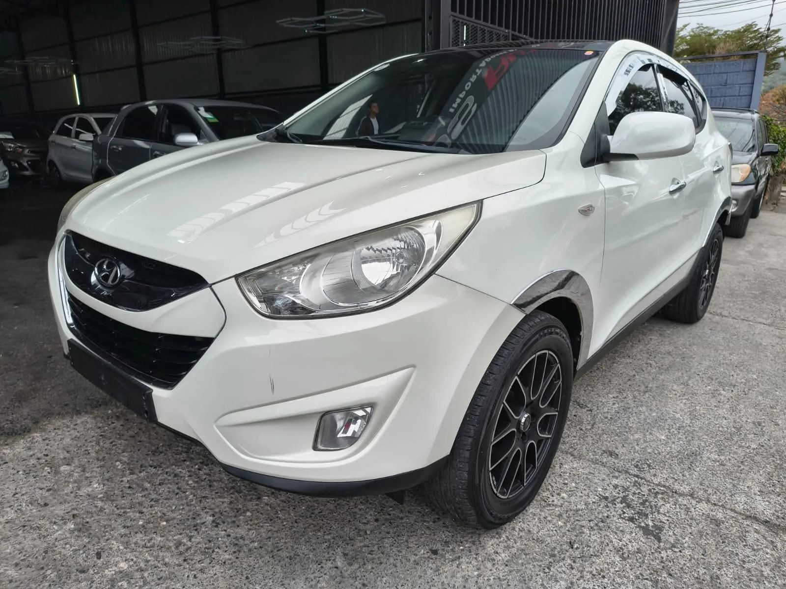 Hyundai Tucson - Image 2