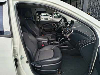 Hyundai Tucson - Image 6