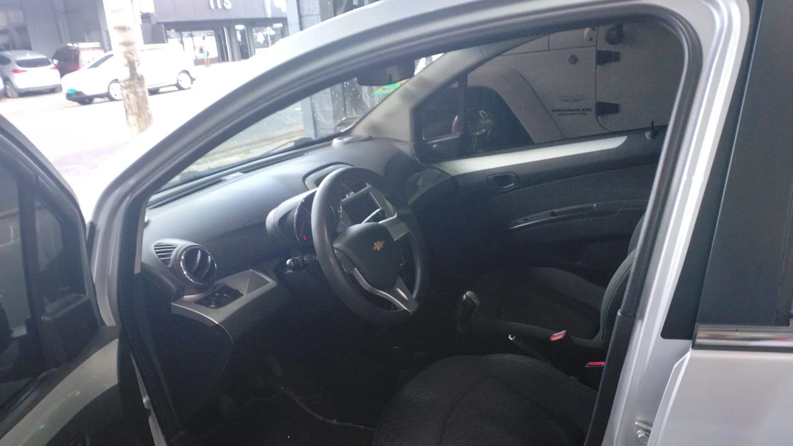 Chevrolet Beat - Image 4