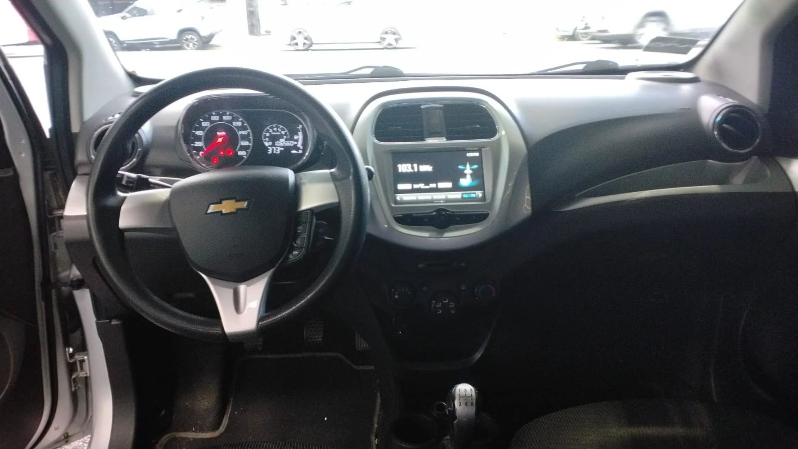 Chevrolet Beat - Image 5