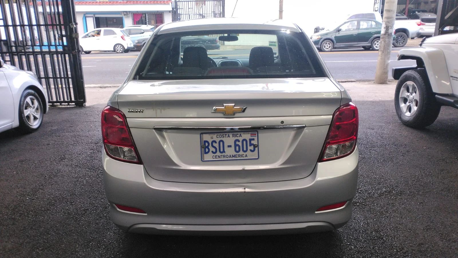 Chevrolet Beat - Image 10