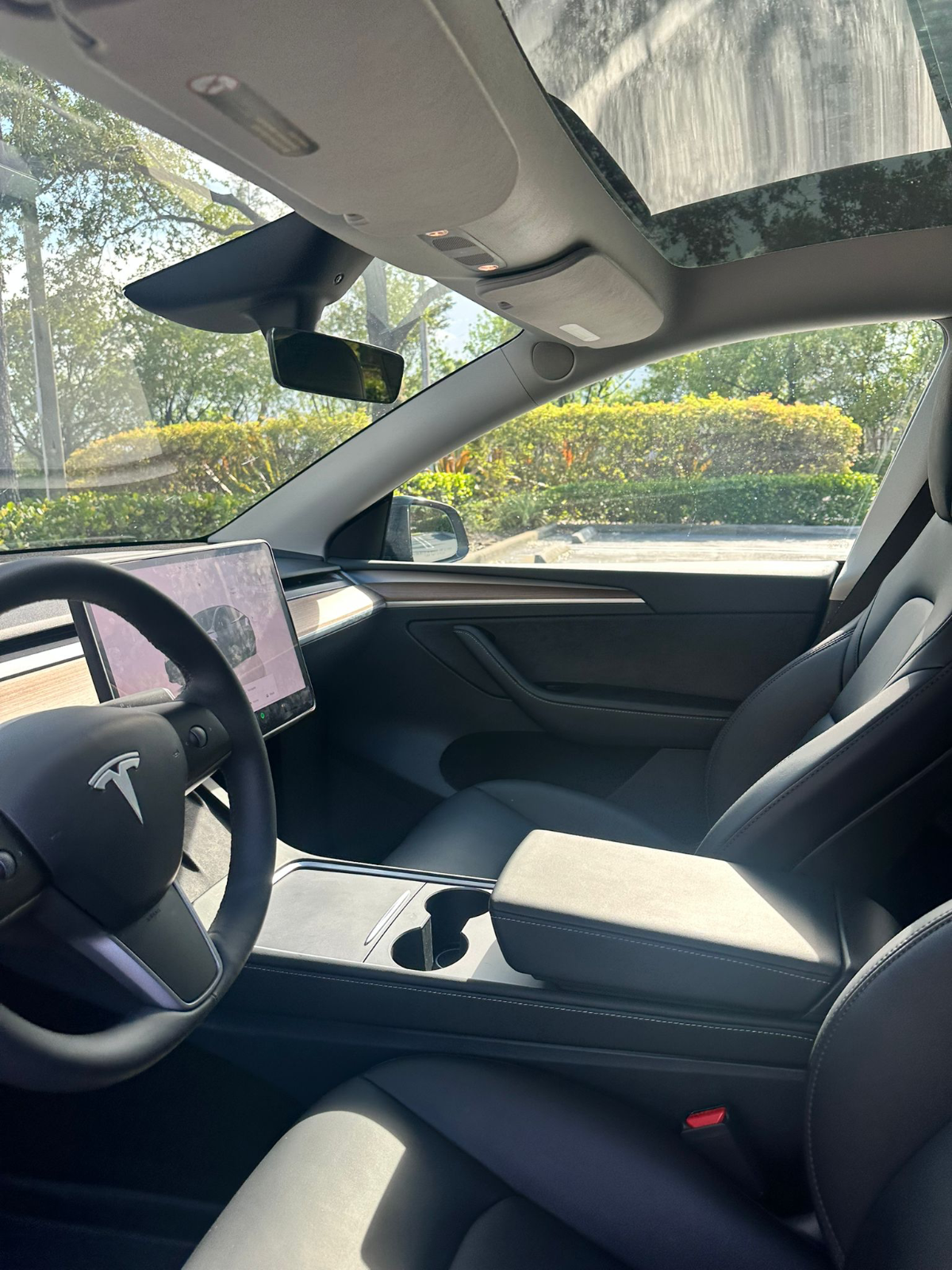 Tesla Model Y - Image 7