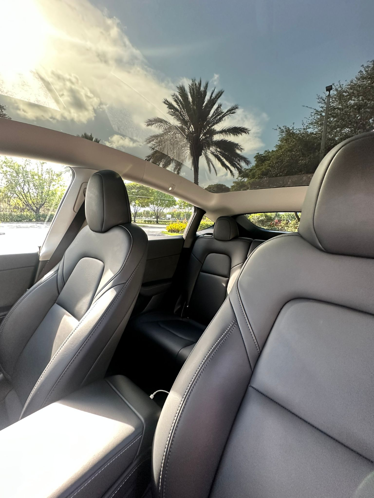 Tesla Model Y - Image 8