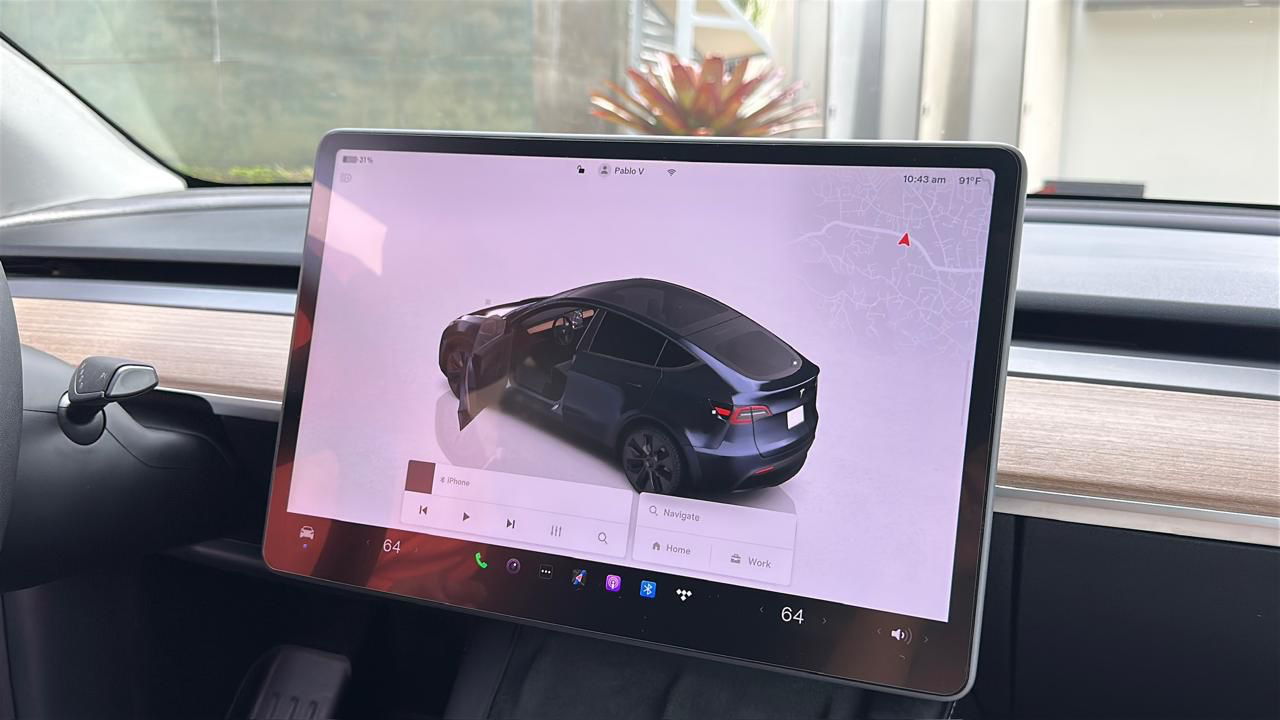 Tesla Model Y - Image 12