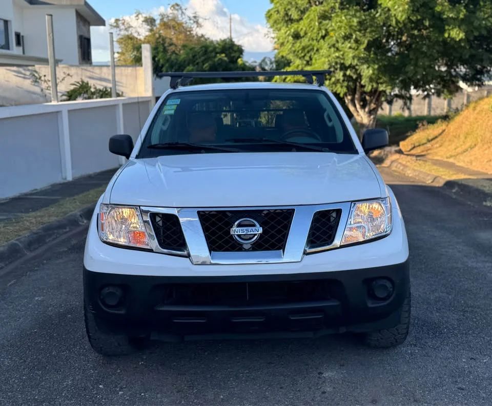 Nissan Frontier - Image 6