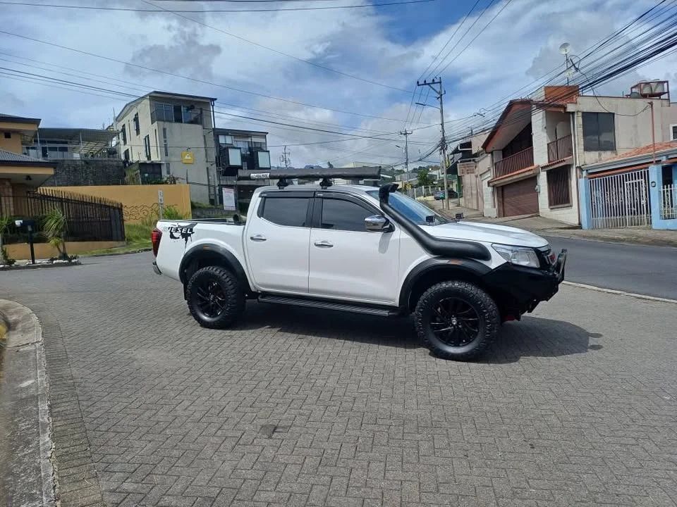 Nissan NP300 XE - Image 2