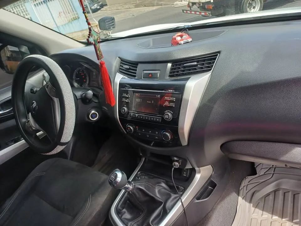 Nissan NP300 XE - Image 5