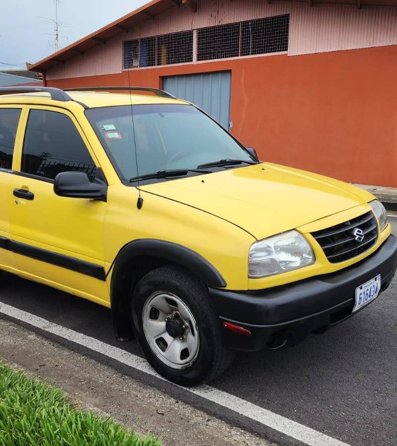 2004 Suzuki Grand Vitara