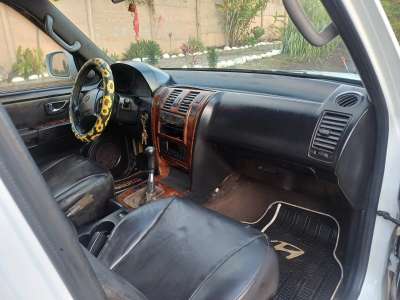 Hyundai Terracan - Image 4