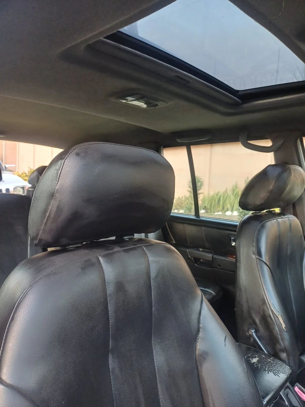 Hyundai Terracan - Image 6