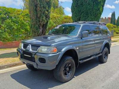 Mitsubishi Montero Sport - Image 4