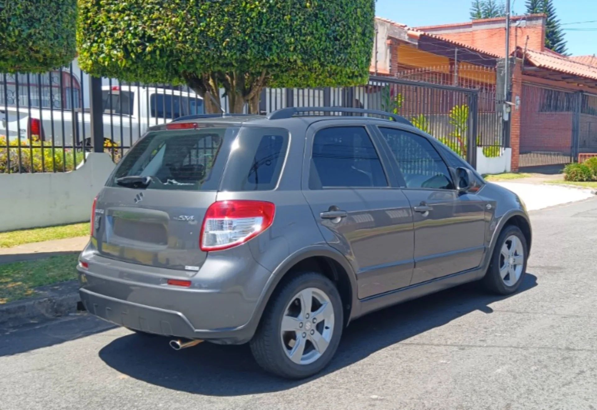 Suzuki SX4 Hatchback - Image 6