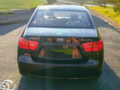 Hyundai Elantra - Image 2