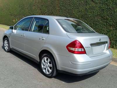 Nissan Tiida - Image 2