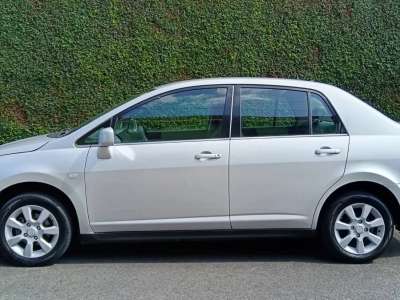 Nissan Tiida - Image 7