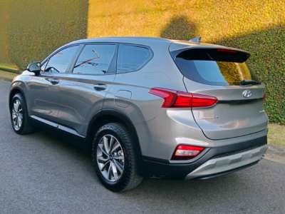 Hyundai Santa Fe - Image 4