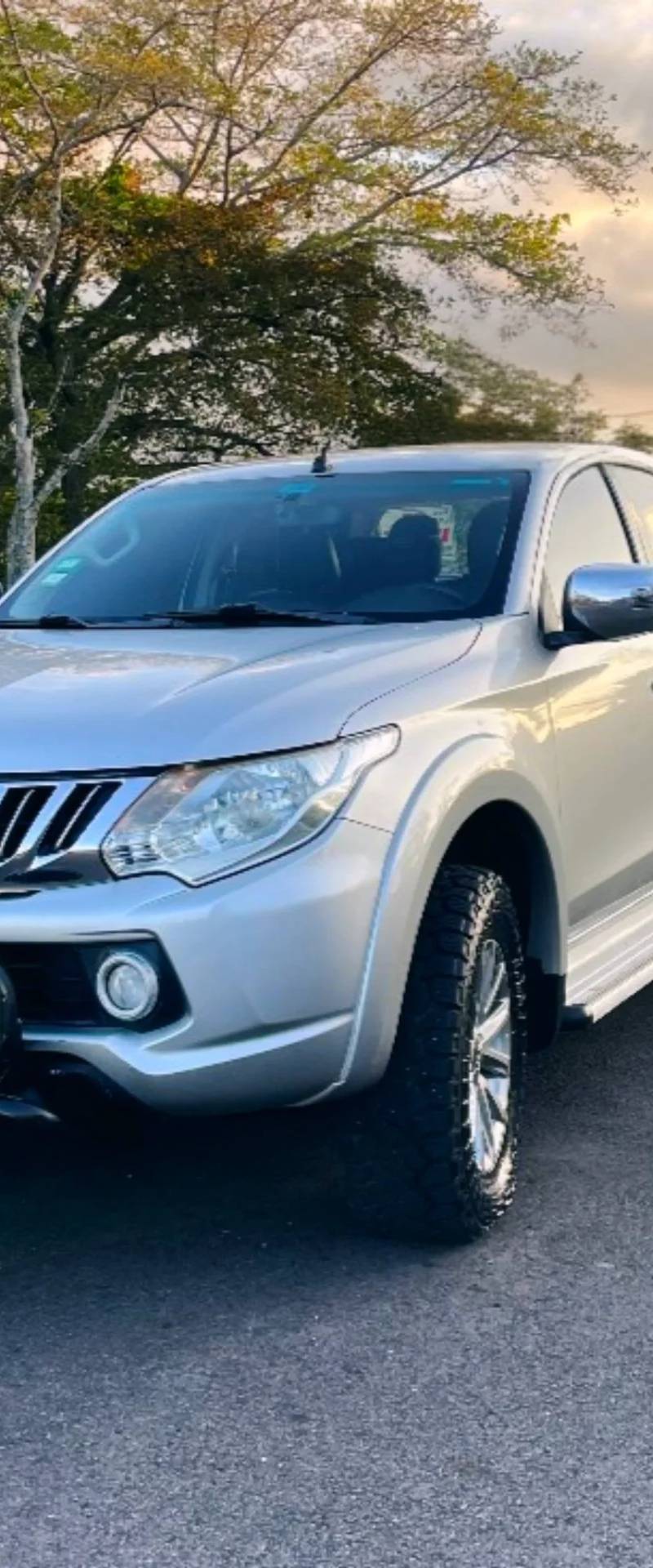 2017 Mitsubishi L200