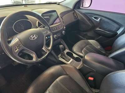 Hyundai Tucson - Image 10
