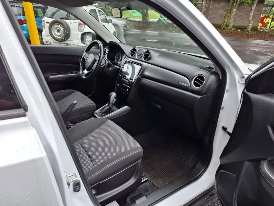 Suzuki Vitara - Image 6