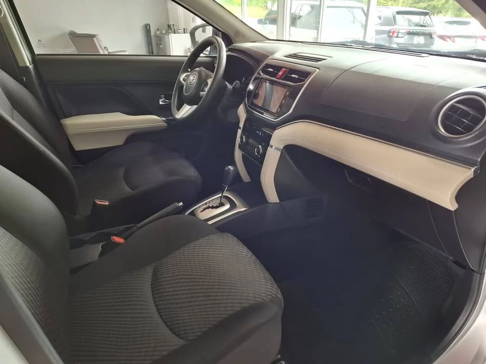 Toyota Rush - Image 4