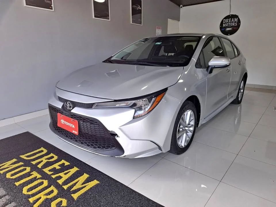 Toyota Corolla - Image 4