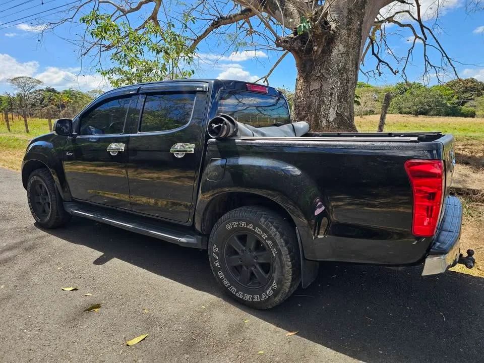 Isuzu D-Max - Image 4