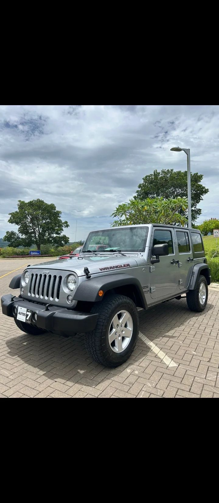 Jeep Wrangler - Image 1