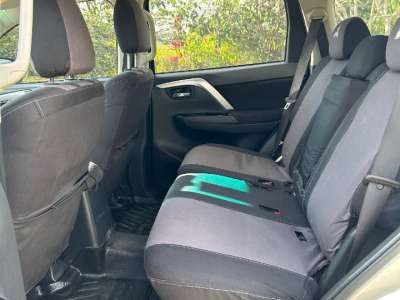 Mitsubishi Montero Sport - Image 8