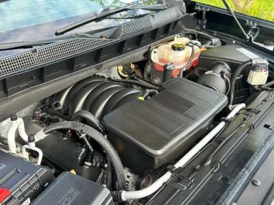 Chevrolet Silverado LT - Image 3