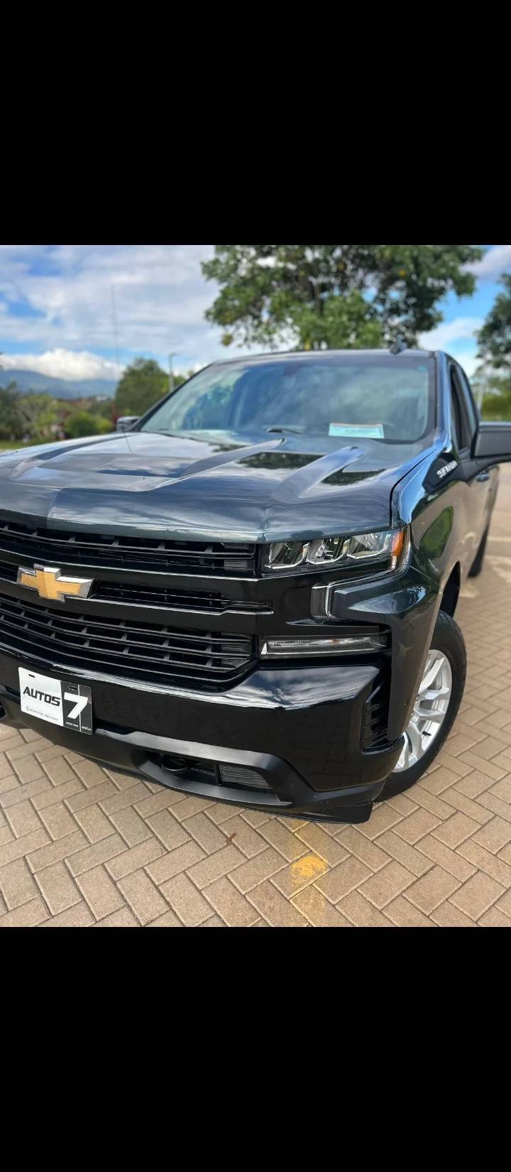 2020 Chevrolet  Silverado LT