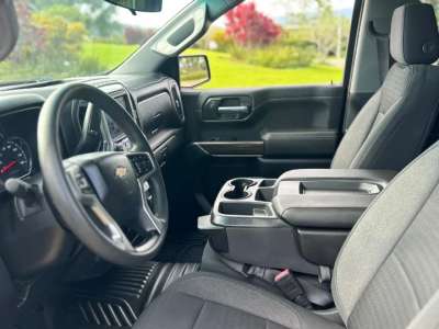 Chevrolet Silverado LT - Image 7