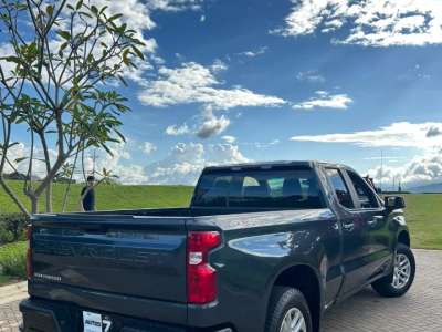 Chevrolet Silverado LT - Image 9