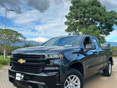 Chevrolet Silverado LT - Image 10