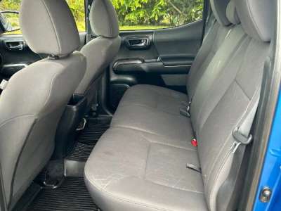 Toyota Tacoma - Image 7