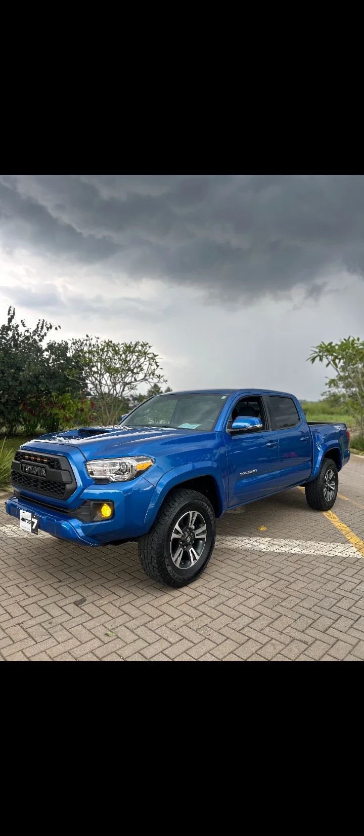 Toyota Tacoma - Image 3