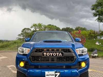Toyota Tacoma - Image 1