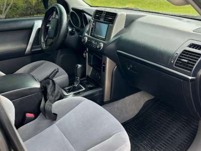 Toyota Prado - Image 10