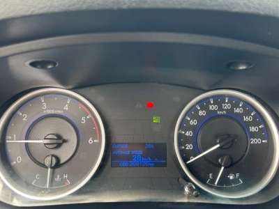 Toyota Hilux - Image 8