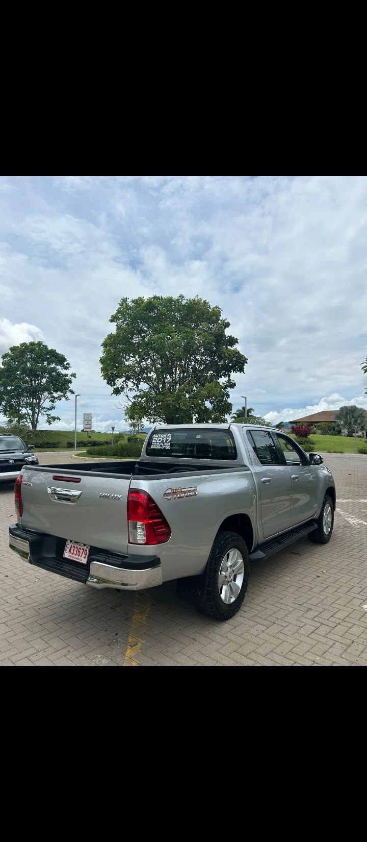 Toyota Hilux - Image 4