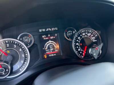 RAM 1500 BIGHORN - Image 3