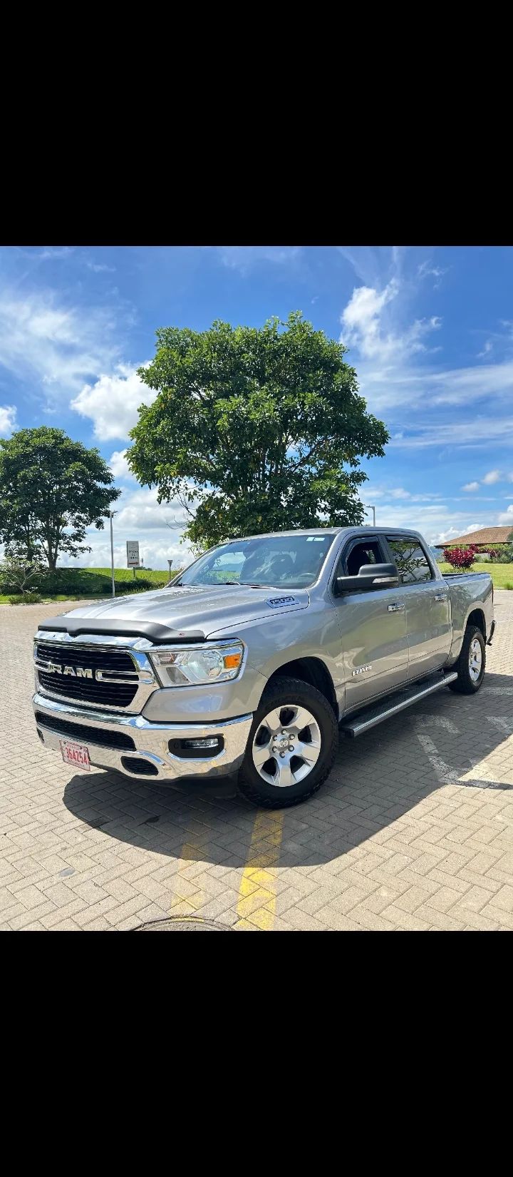 RAM 1500 BIGHORN - Image 11